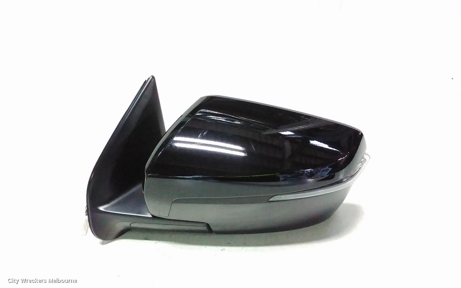 ISUZU MU-X 2022 Left Door Mirror