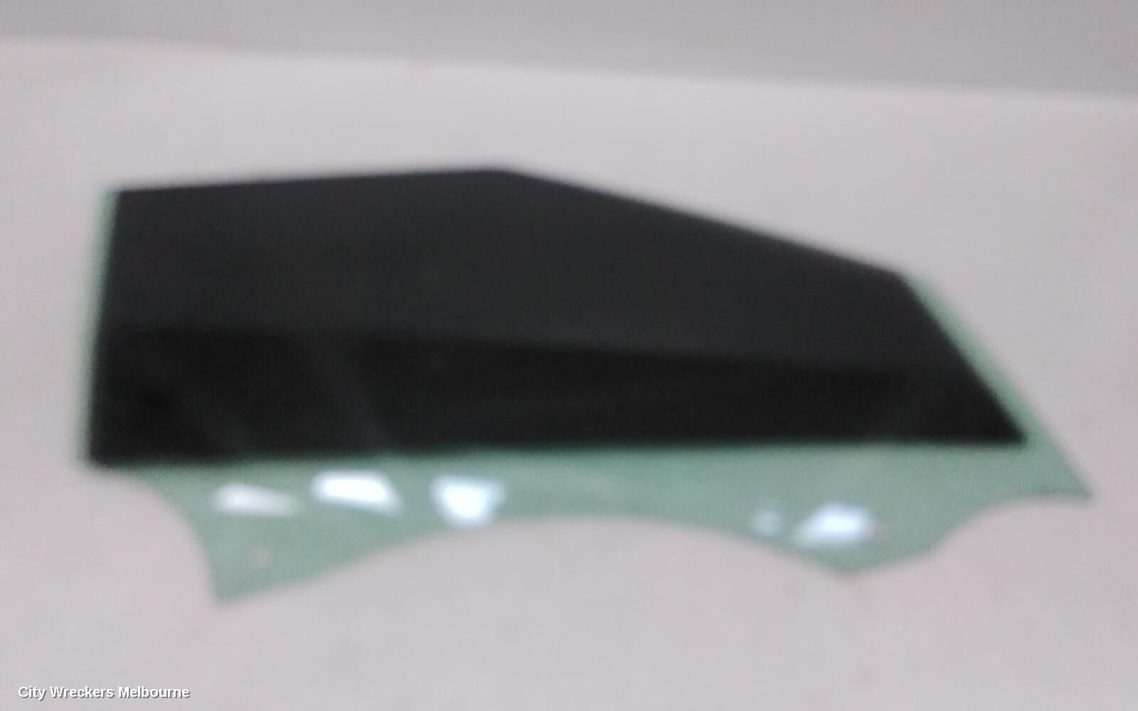 LAND ROVER RANGEROVER EVOQUE 2013 Right Front Door Window