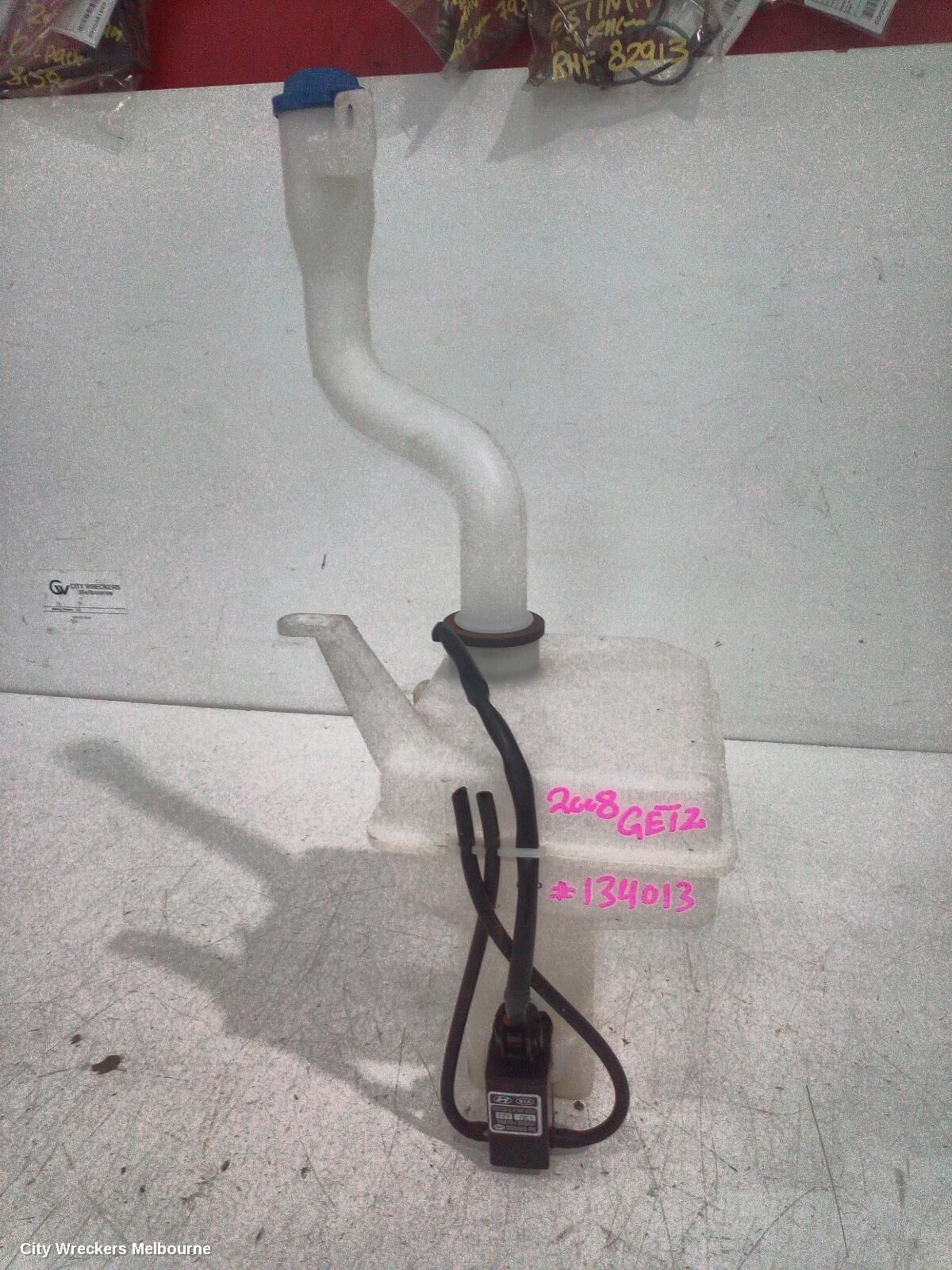 HYUNDAI GETZ 2008 Washer Bottle