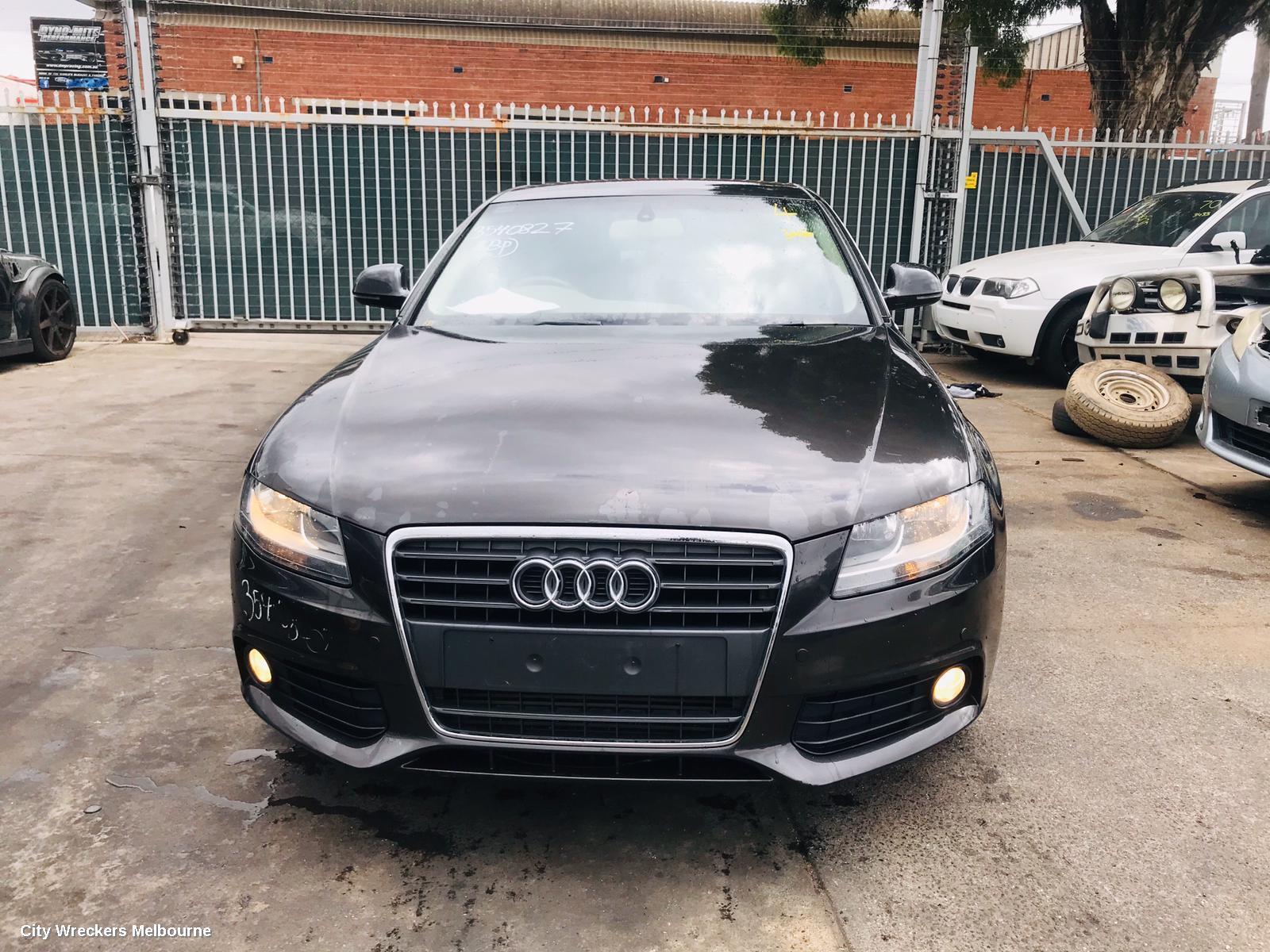 AUDI A4 2008 Left Door Mirror