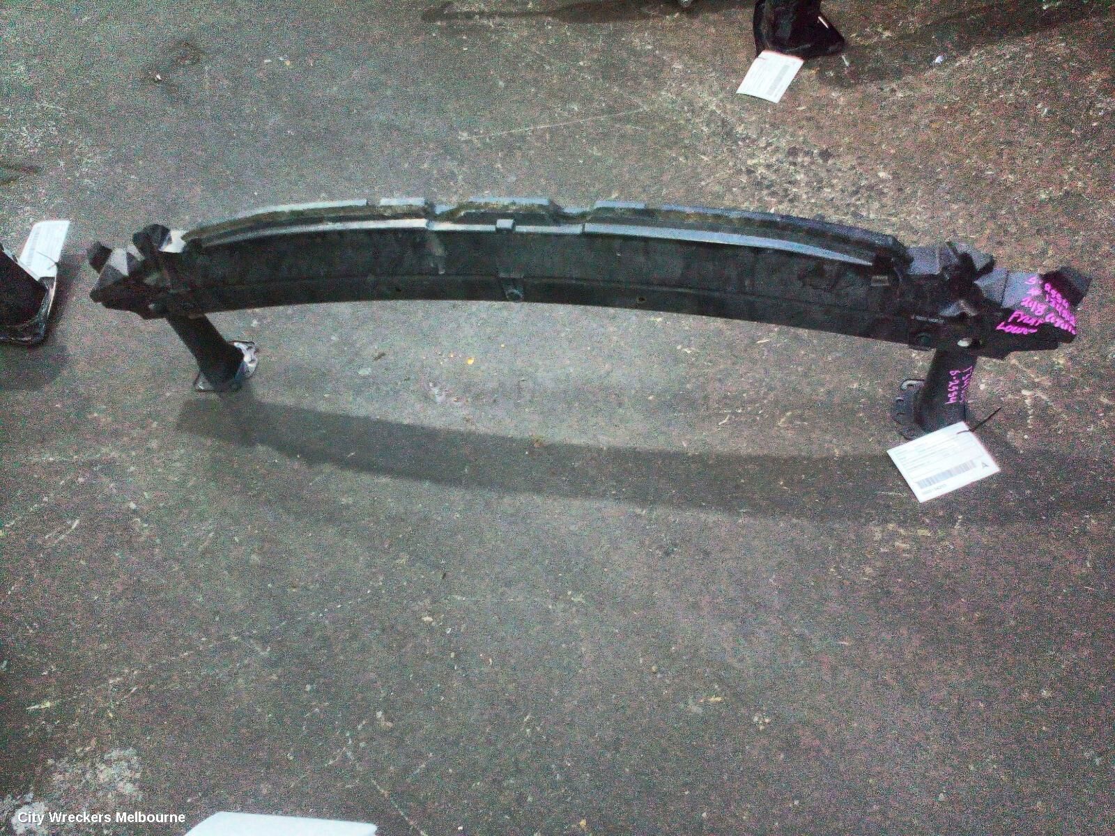 TOYOTA COROLLA 2018 F/Bar Reinforc/Brack