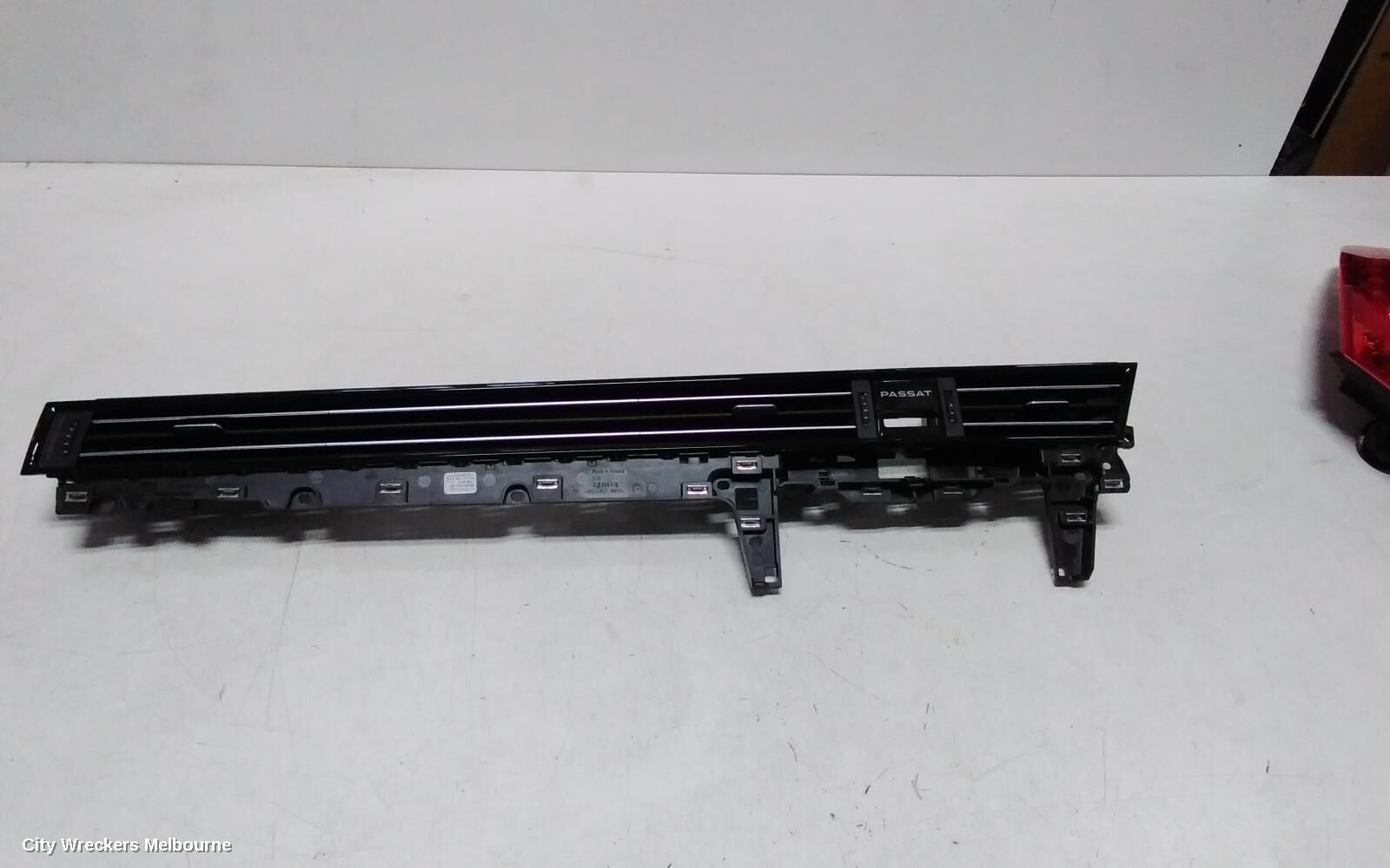 VOLKSWAGEN PASSAT 2022 Trim Panel