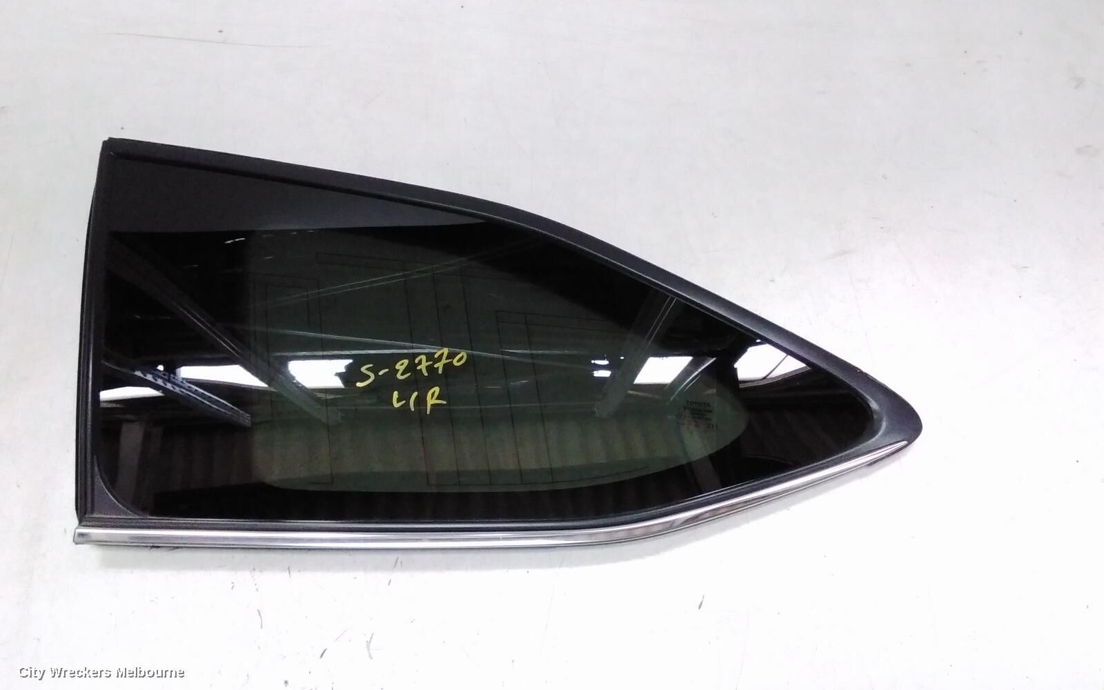 TOYOTA KLUGER 2023 Left Rear Side Glass