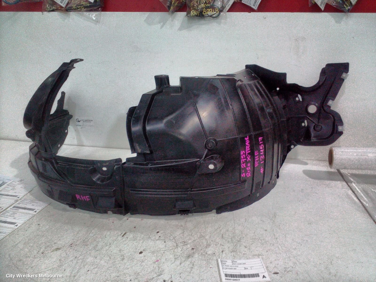 NISSAN XTRAIL 2020 Right Guard Liner