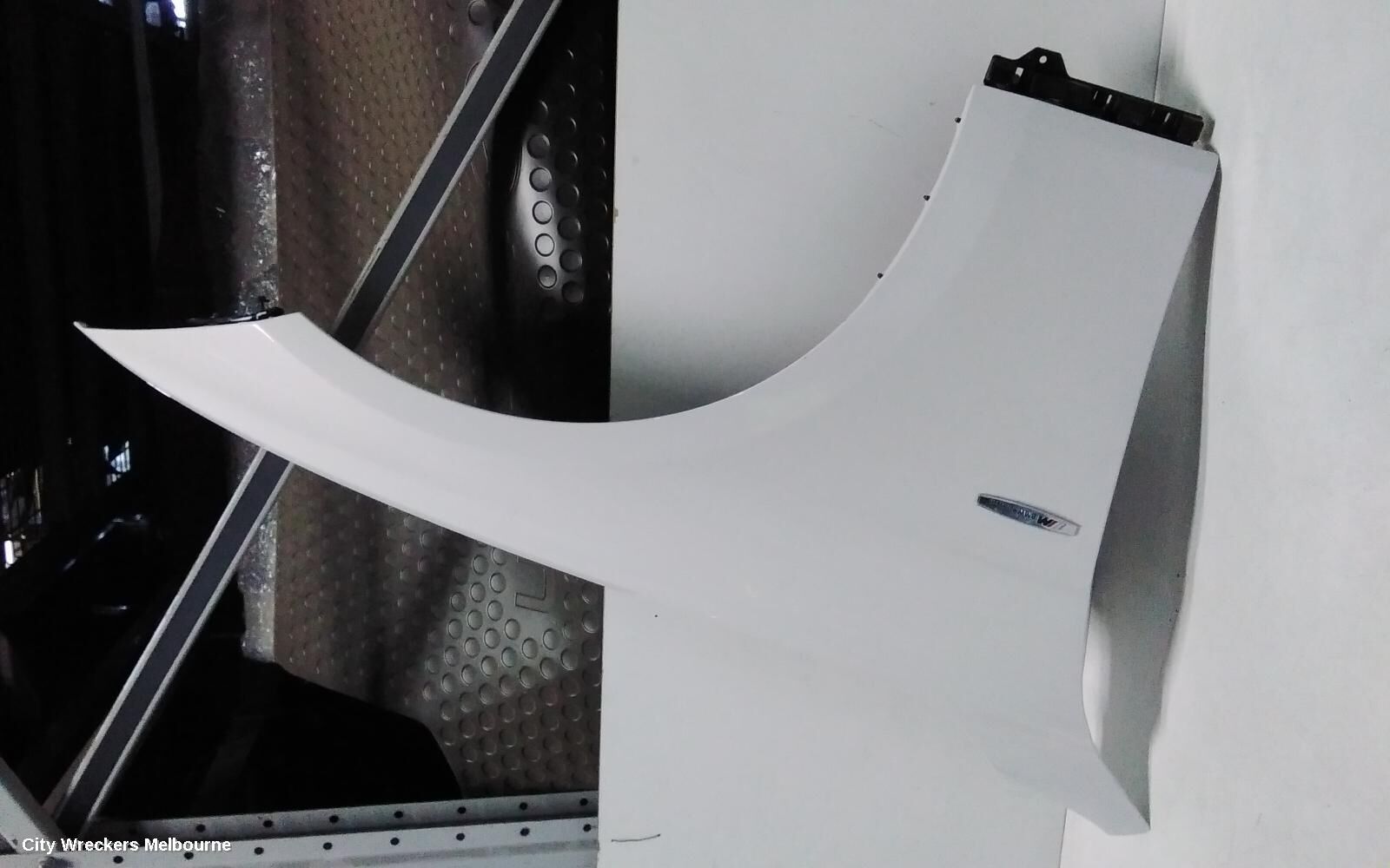 BMW 3 SERIES 2014 Right Guard