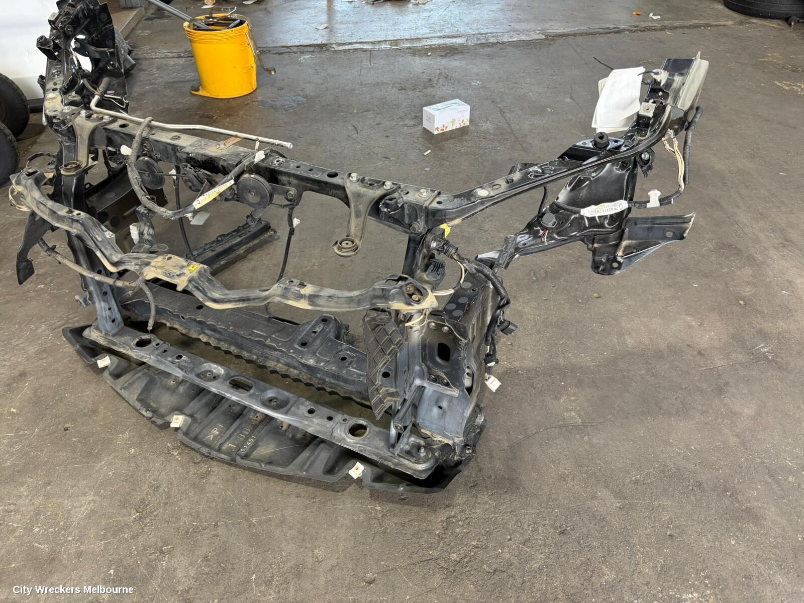 TOYOTA ESTIMA 2008 Radiator Support