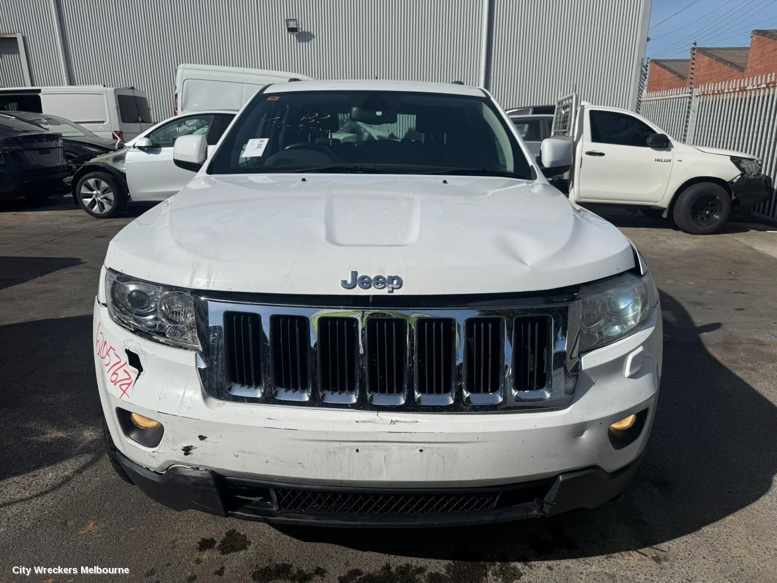 JEEP GRANDCHEROKEE 2013 Console