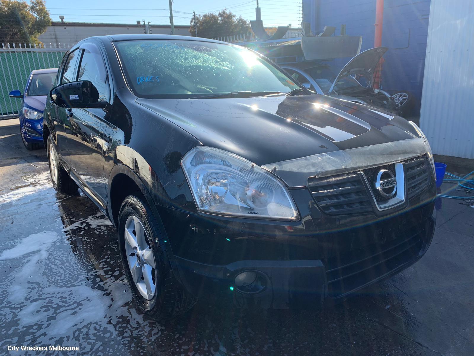 NISSAN DUALIS 2009 Rear Garnish