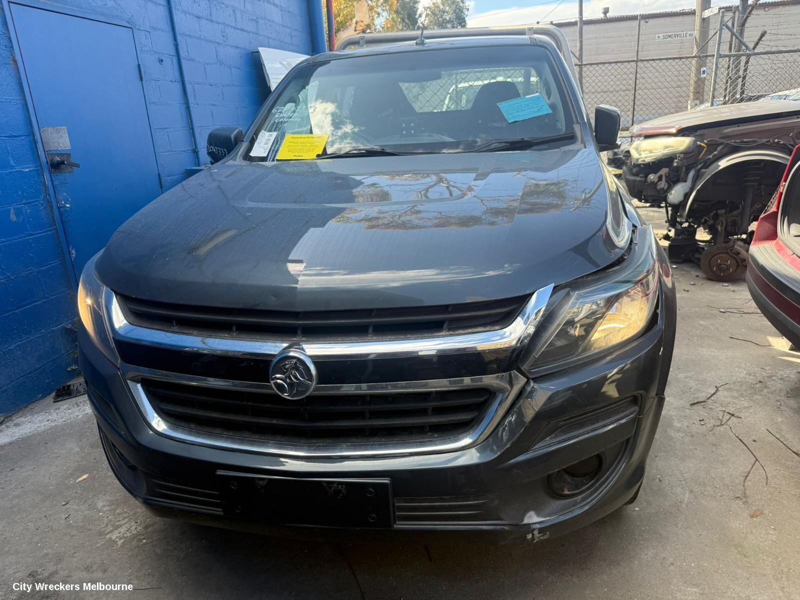 HOLDEN COLORADO 2020 Grille