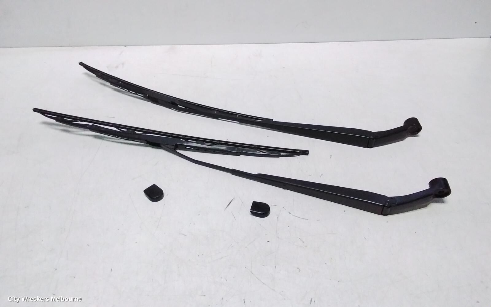 TOYOTA HILUX 2015 Wiper Arm