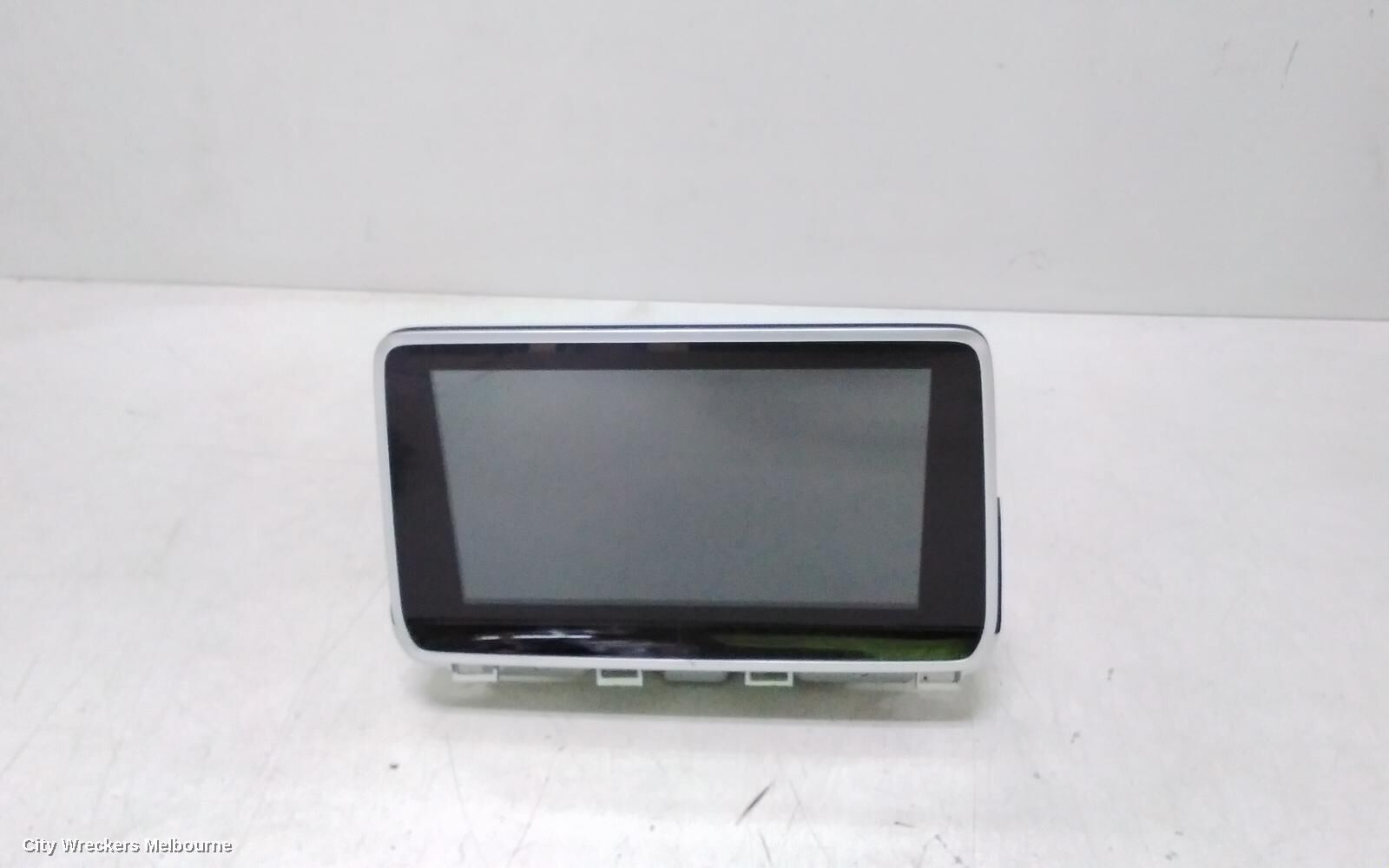 LDV DELIVER 9 2022 Radio/Cd/Dvd/Sat/Tv