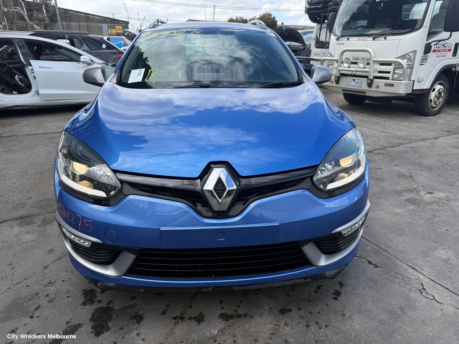 RENAULT MEGANE 2016 Left Front Hub Assembly