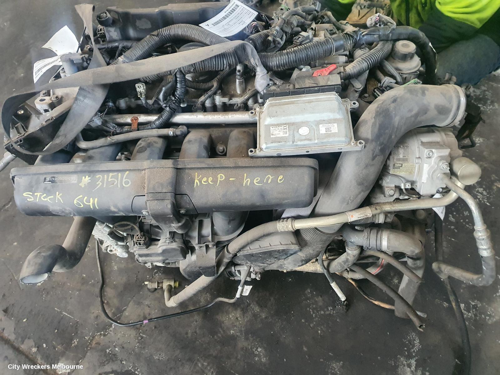 VOLVO XC90 2012 Engine