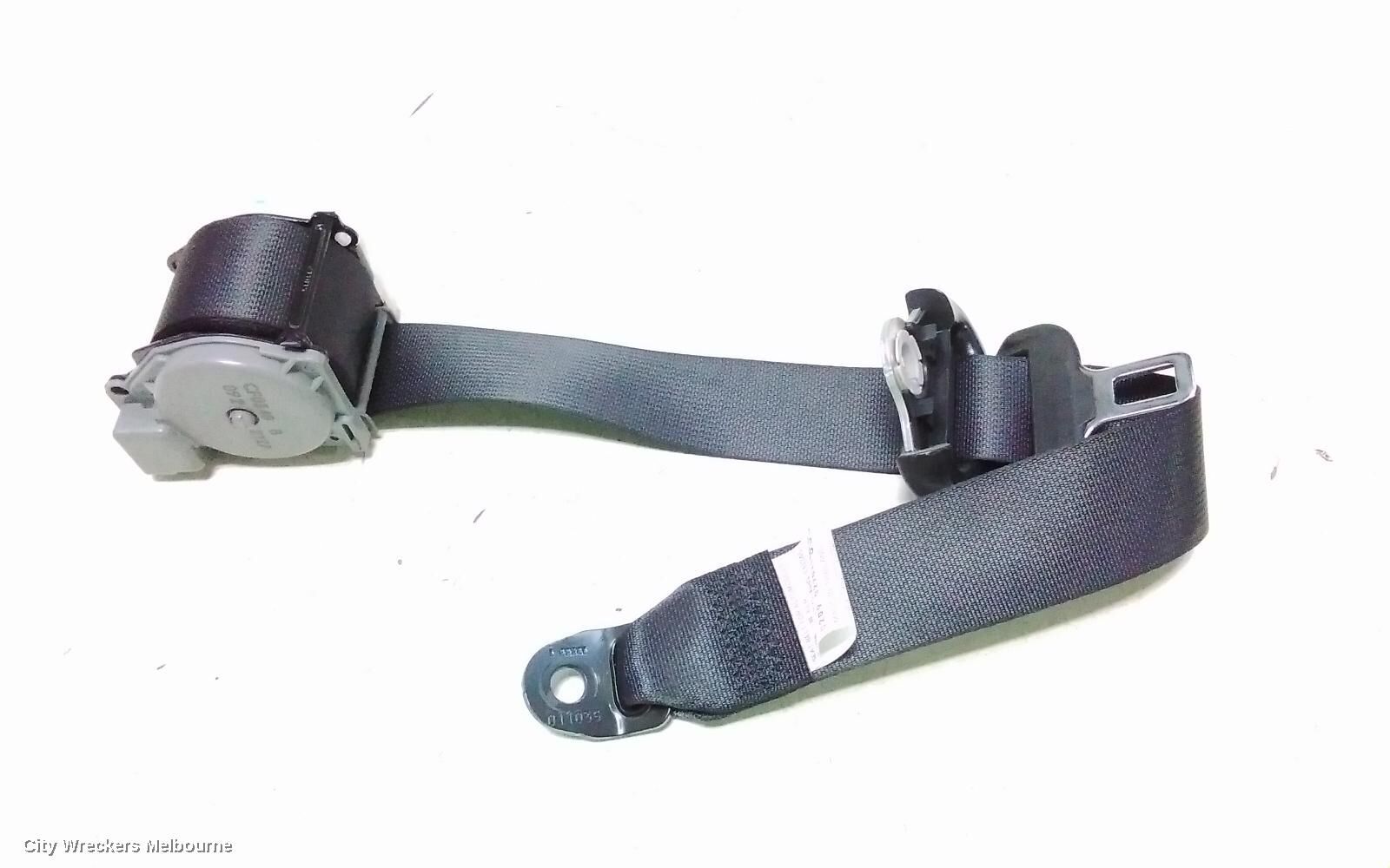 MITSUBISHI PAJERO 2021 Seatbelt/Stalk