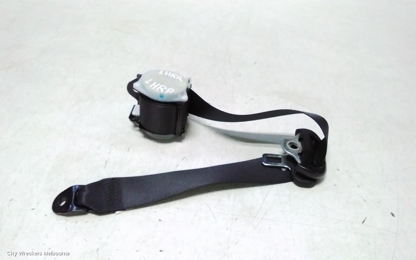 MITSUBISHI PAJERO 2021 Seatbelt/Stalk