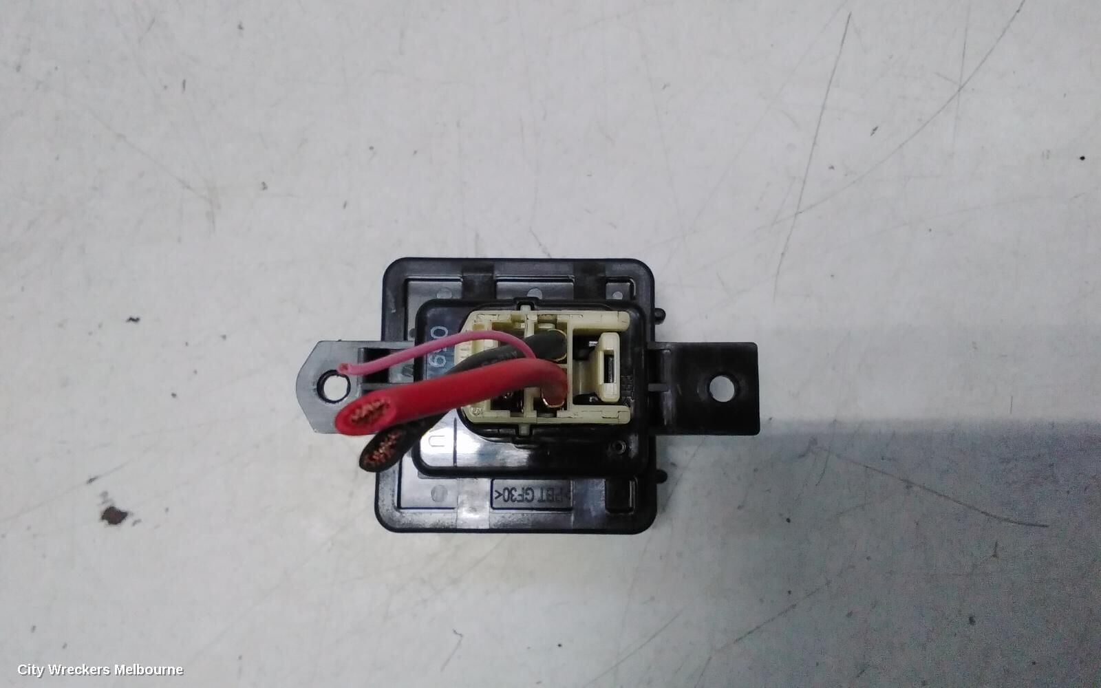 MITSUBISHI PAJERO 2021 Fan Speed Resistor
