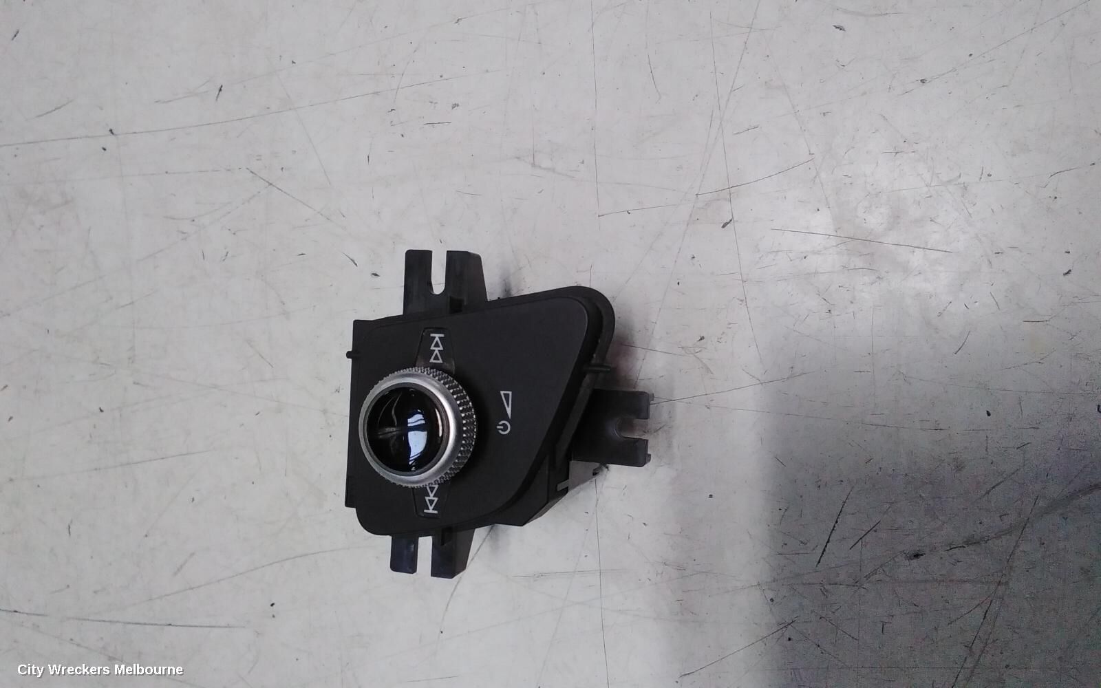 AUDI Q7 2019 Misc Switch/Relay