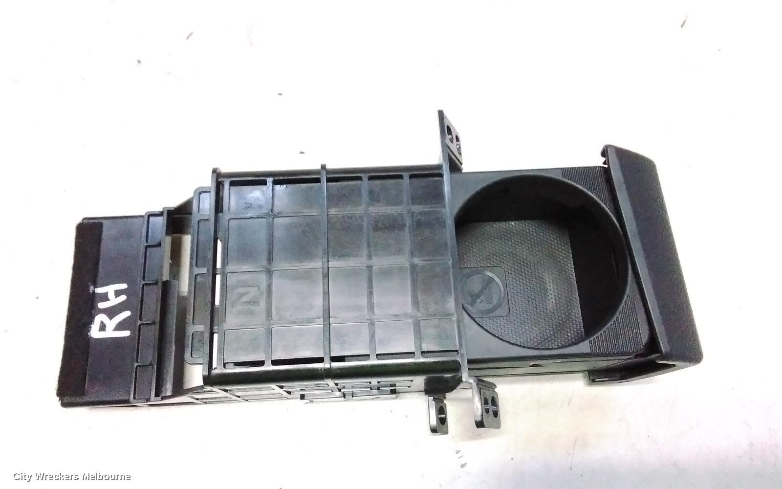 ISUZU DMAX 2024 Trim Panel