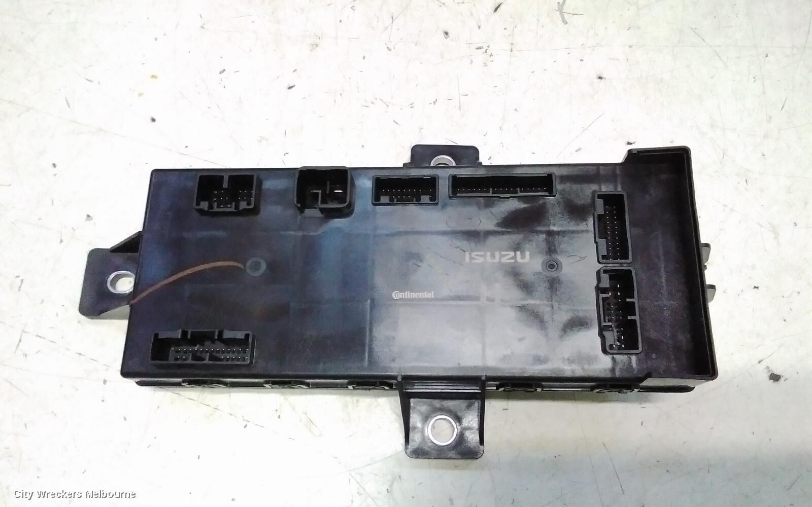 ISUZU DMAX 2024 Ecu