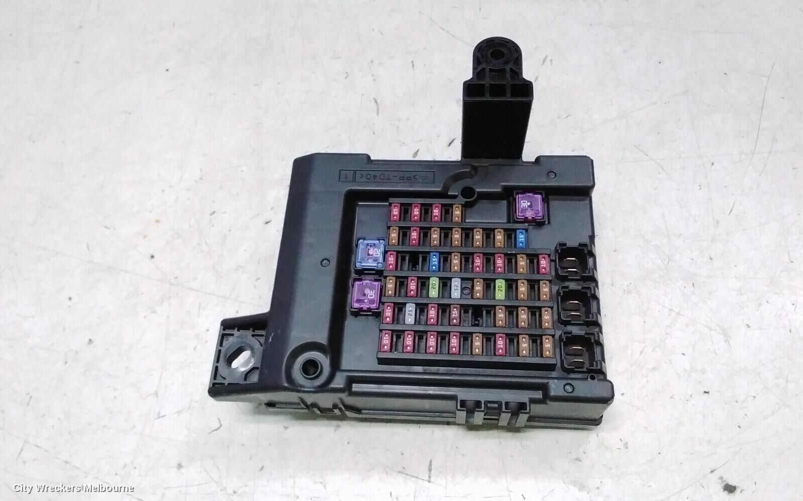 ISUZU DMAX 2024 Fuse Box