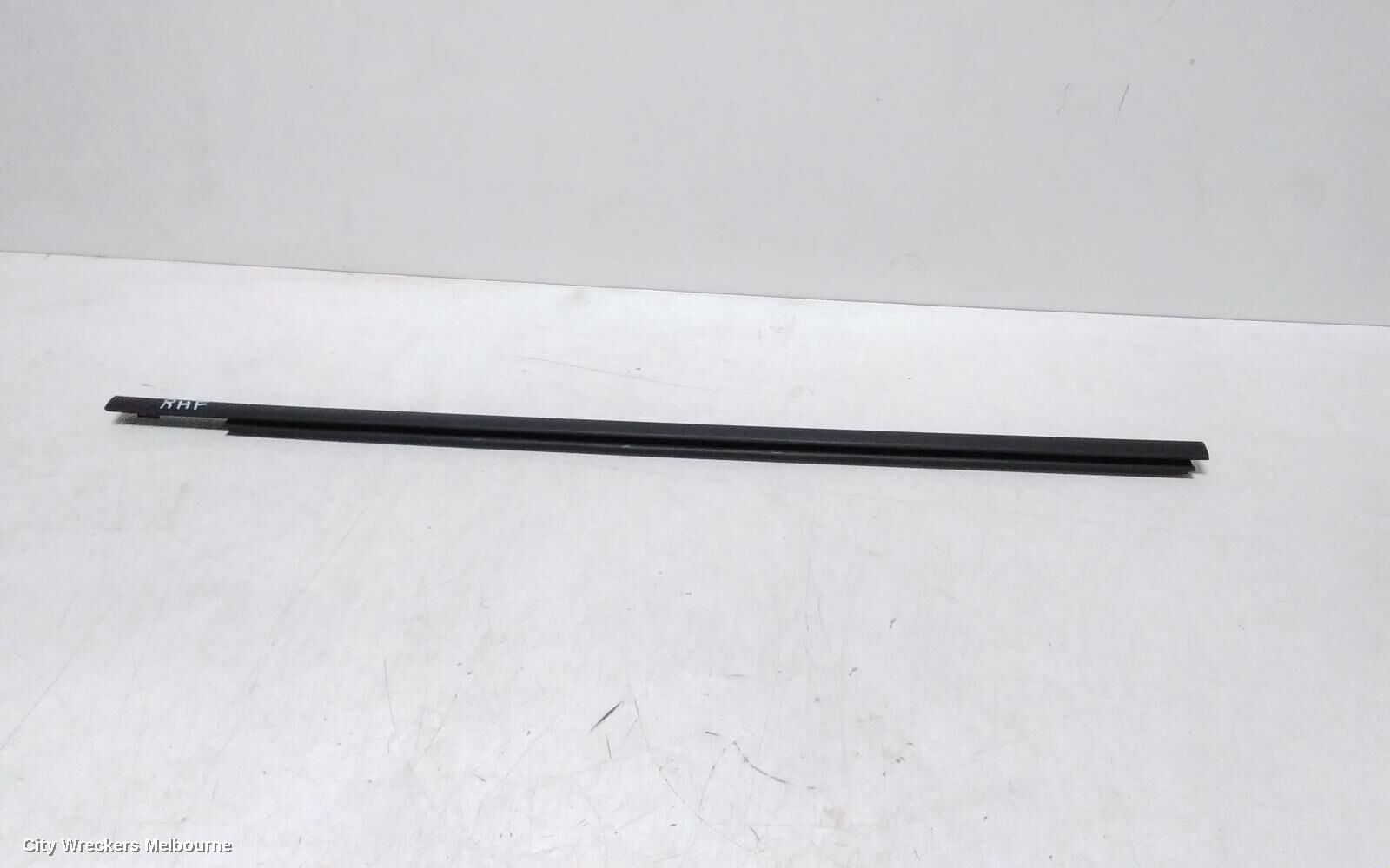 ISUZU DMAX 2024 Body/Door Mould