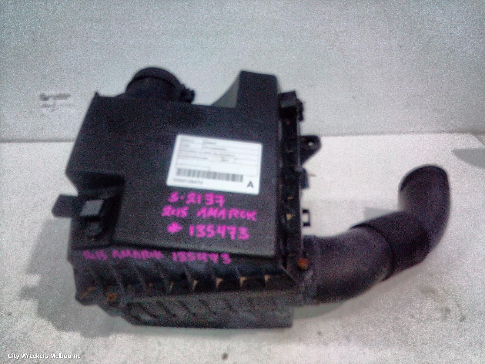VOLKSWAGEN AMAROK 2015 Air Cleaner/Box