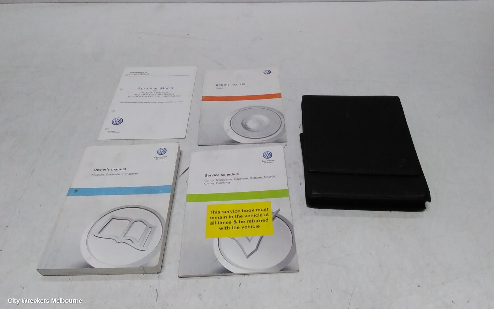 VOLKSWAGEN TRANSPORTER 2011 Owners Handbook