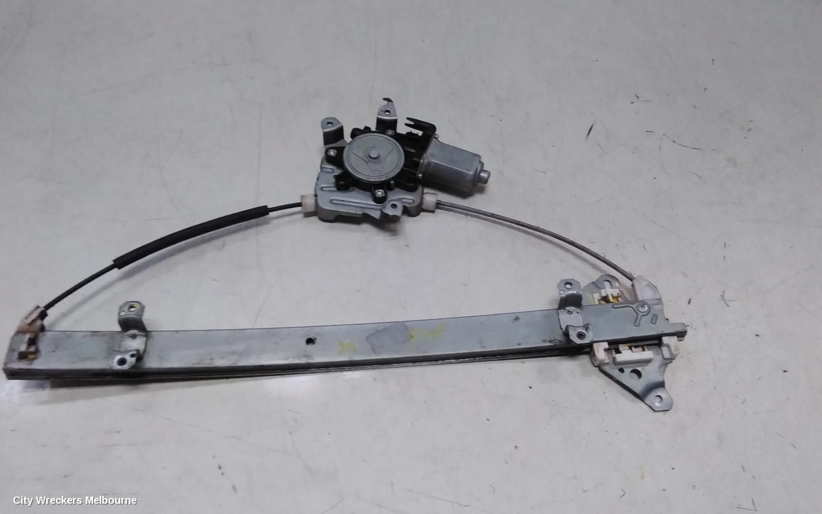 NISSAN NAVARA 2010 Right Front Window Reg/Motor