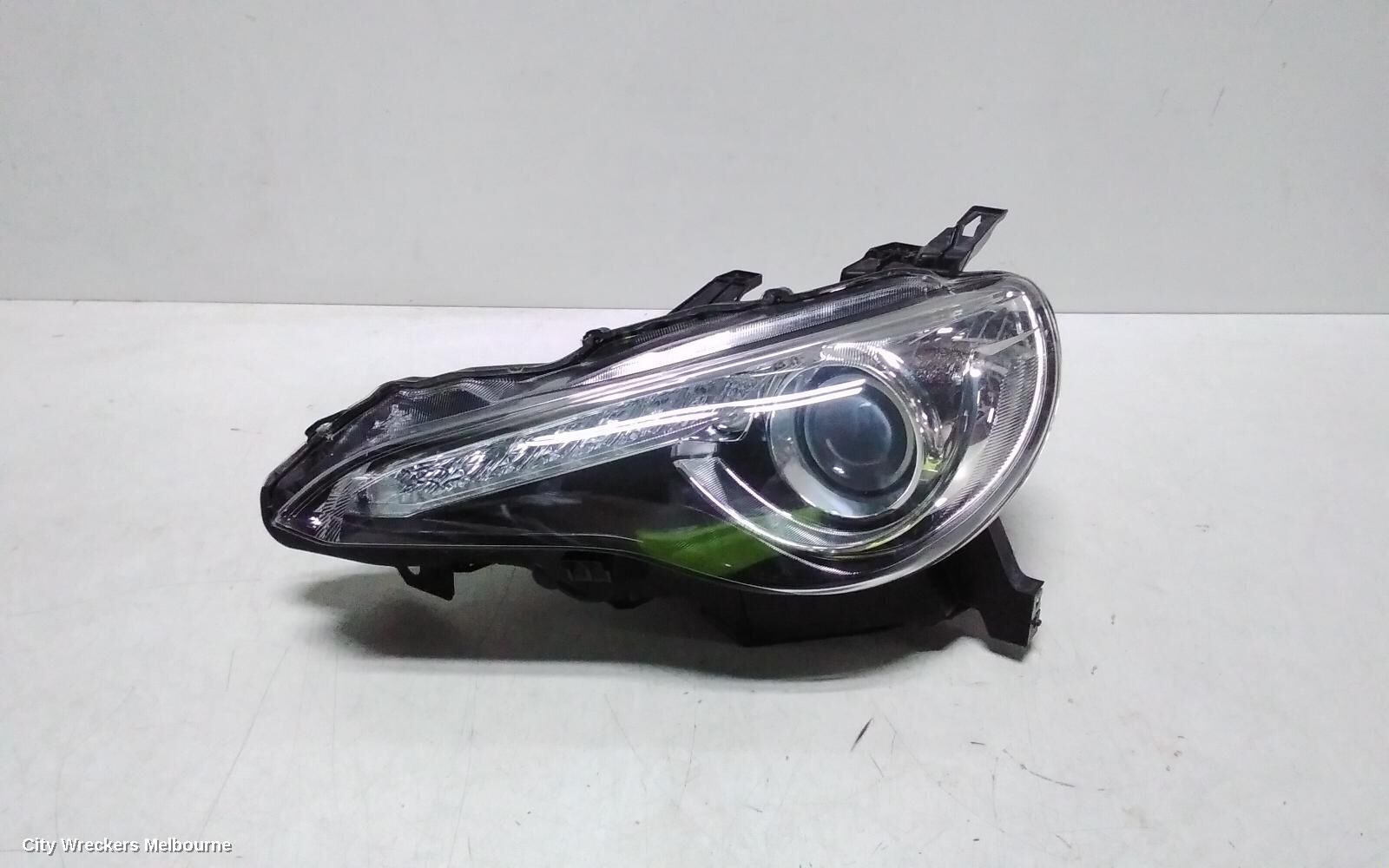 TOYOTA 86 2013 Left Headlamp