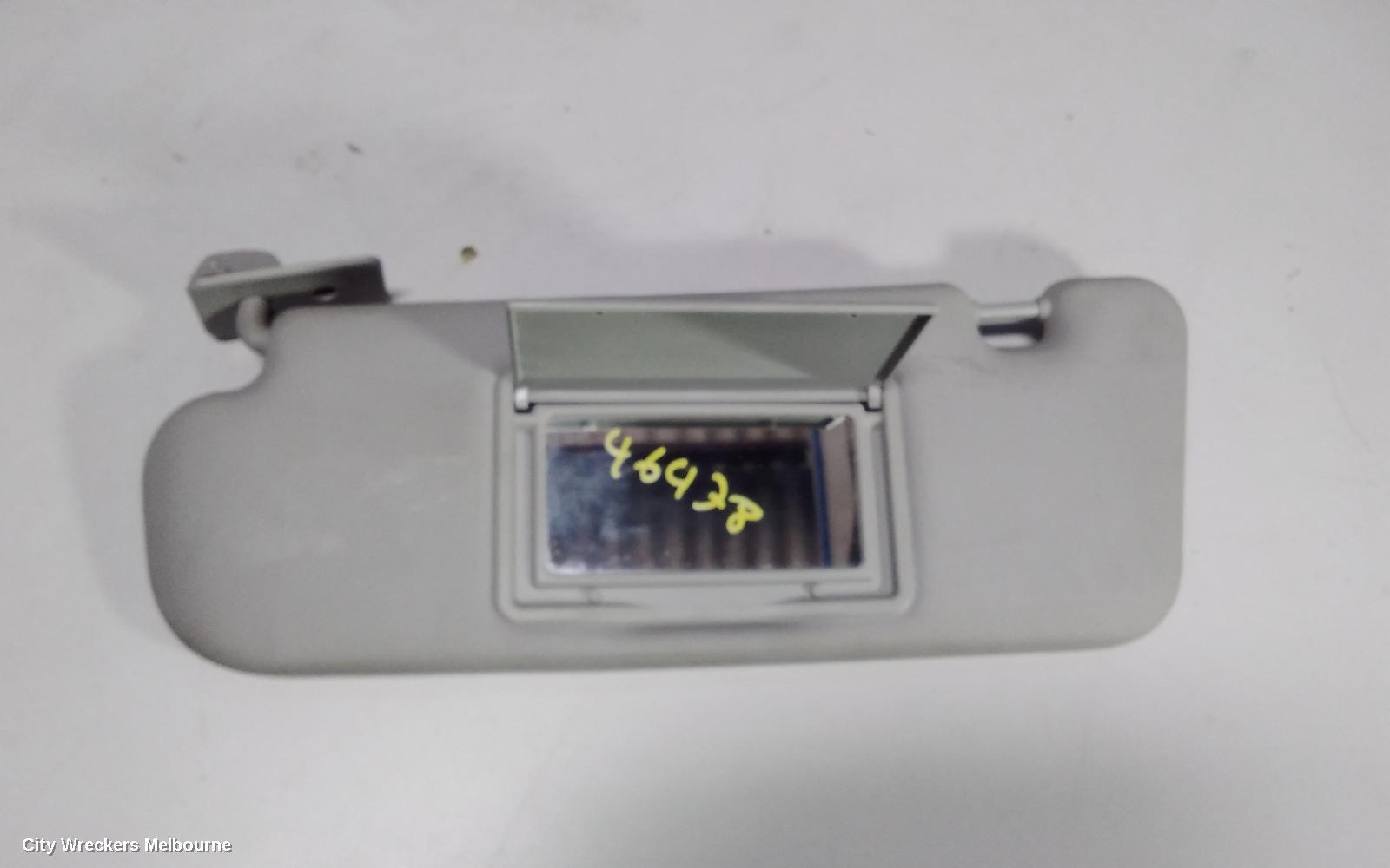 HOLDEN COMMODORE 2014 Sunvisor