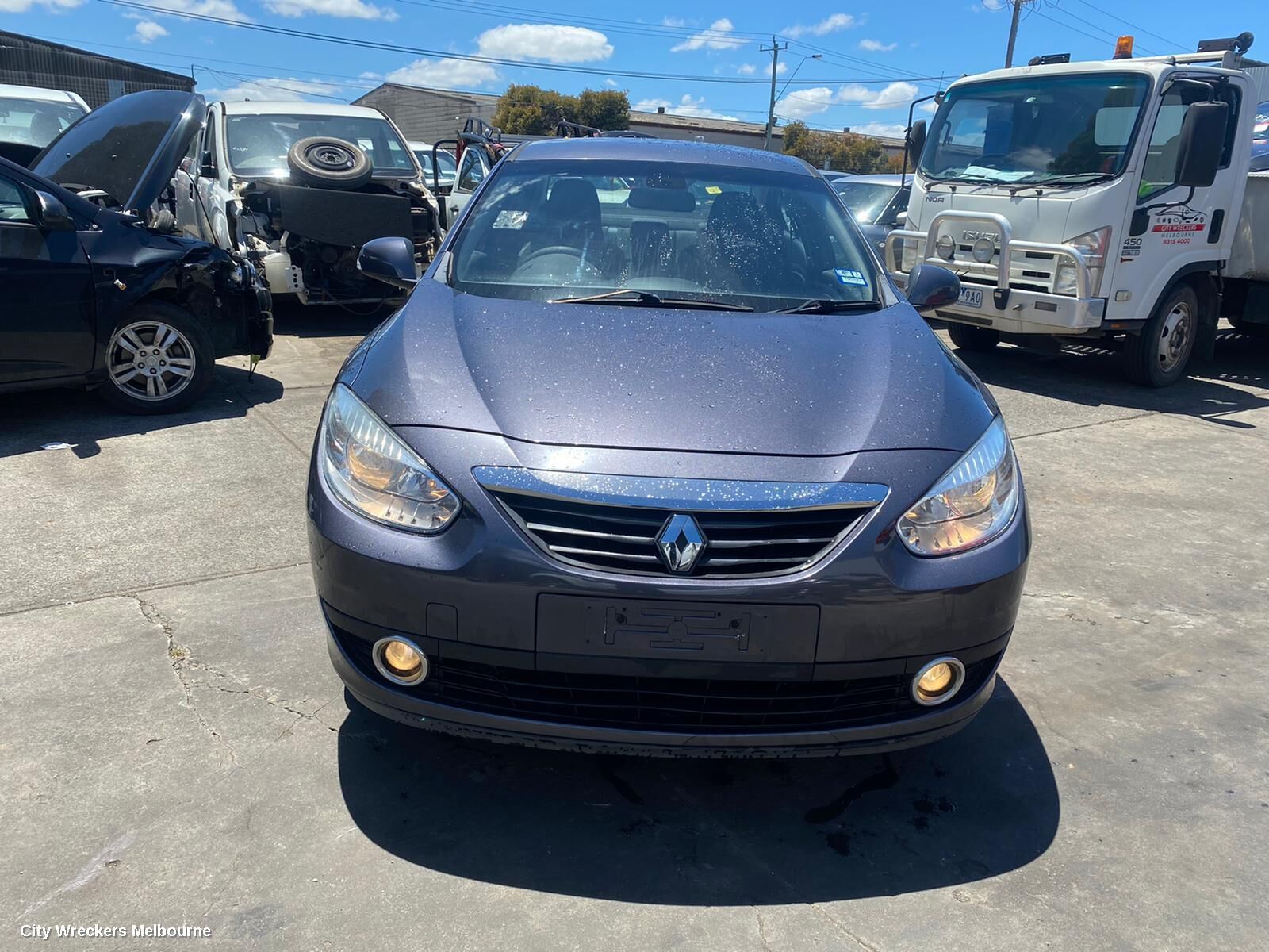 RENAULT FLUENCE 2011 F/Bar Reinforc/Brack