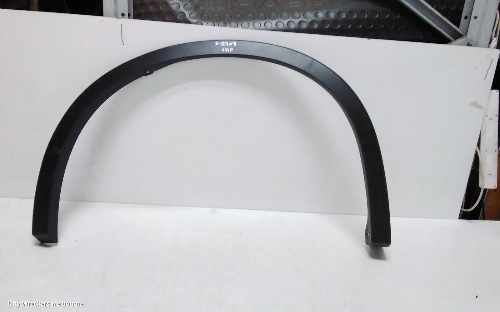 MITSUBISHI OUTLANDER 2024 Wheel Arch Flare