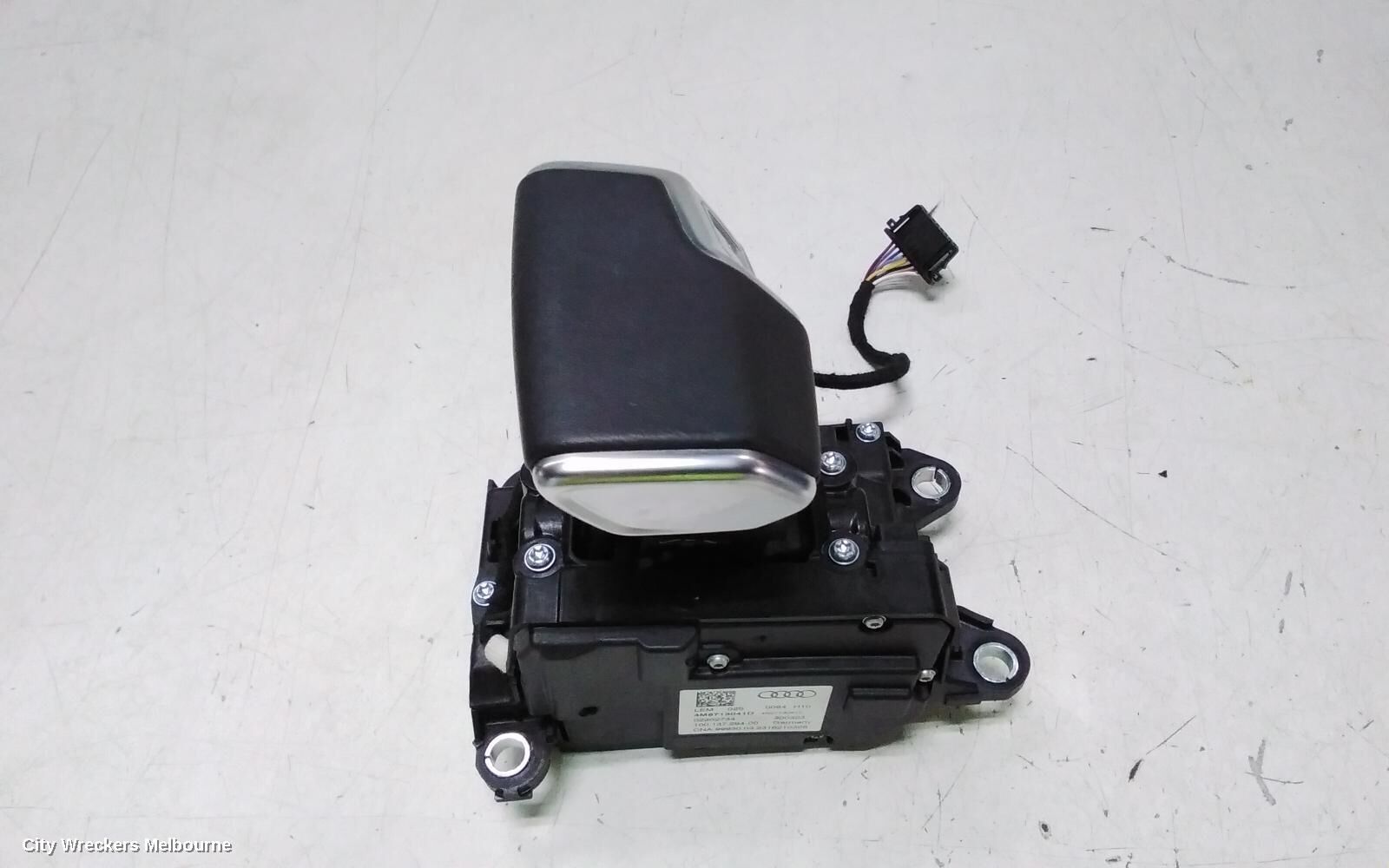 AUDI Q7 2023 Gear Stick/Shifter