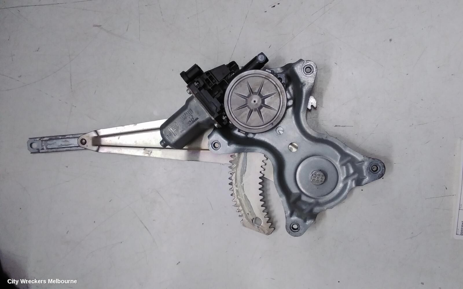 MITSUBISHI PAJERO 2020 Right Rear Wnd Reg/Motor