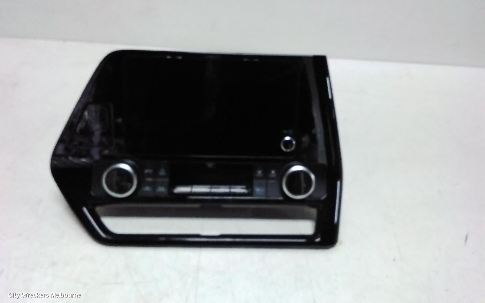 TOYOTA KLUGER 2023 Radio/Cd/Dvd/Sat/Tv