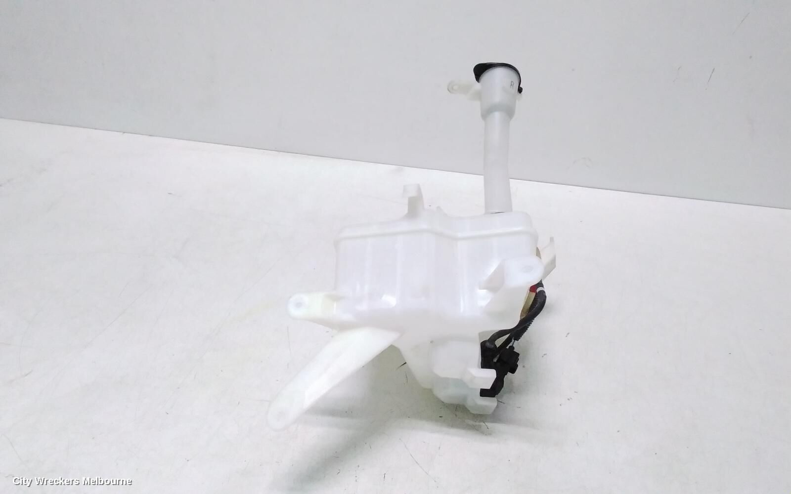 TOYOTA COROLLA 2013 Washer Bottle