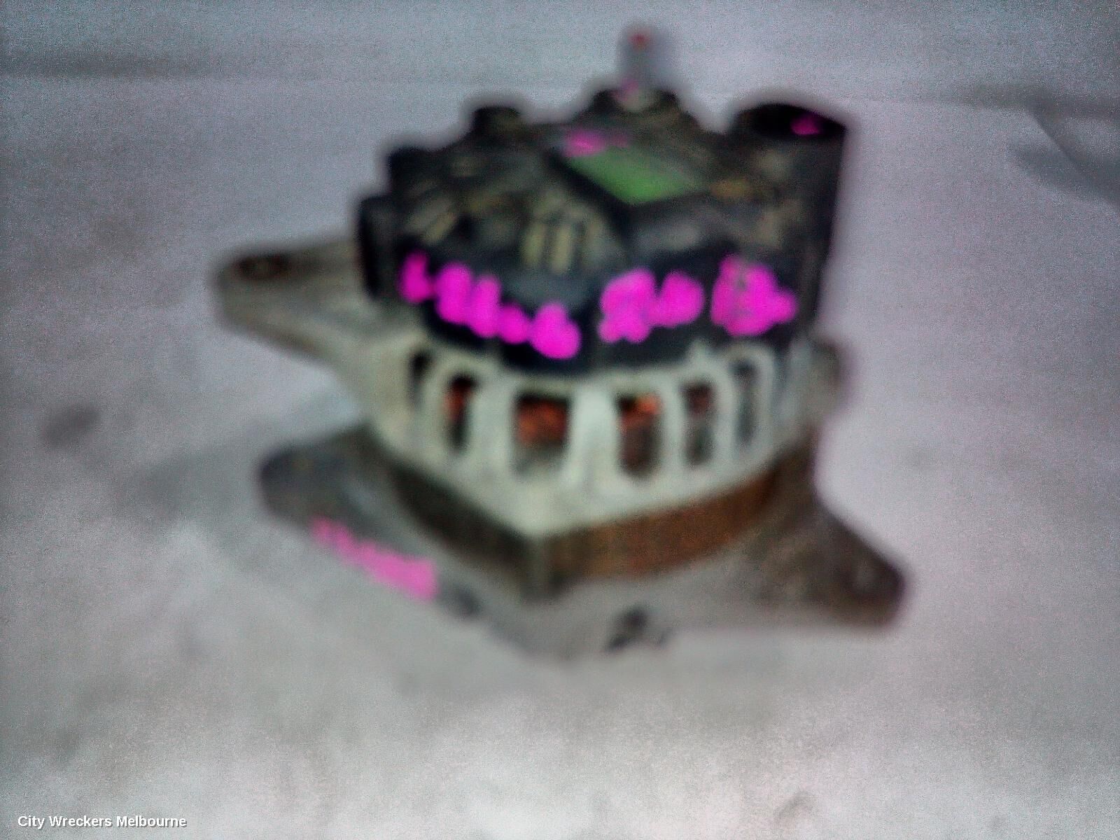 HYUNDAI I30 2010 Alternator