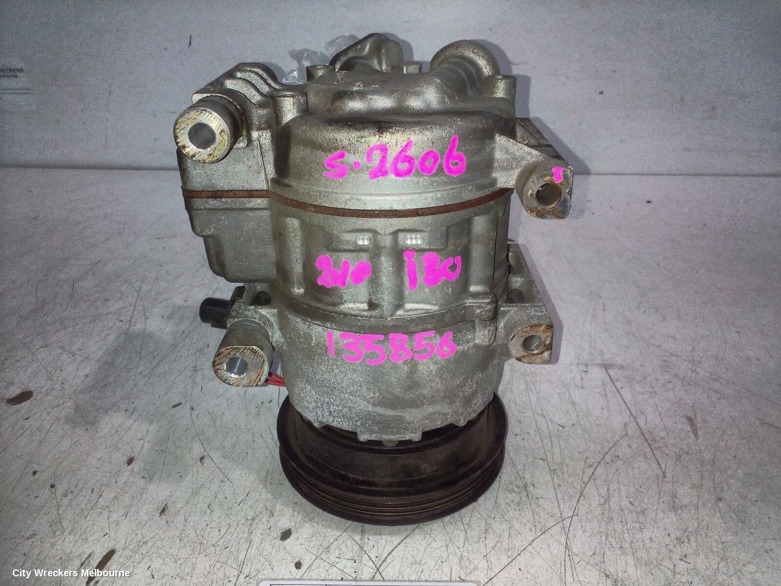HYUNDAI I30 2010 A/C Compressor