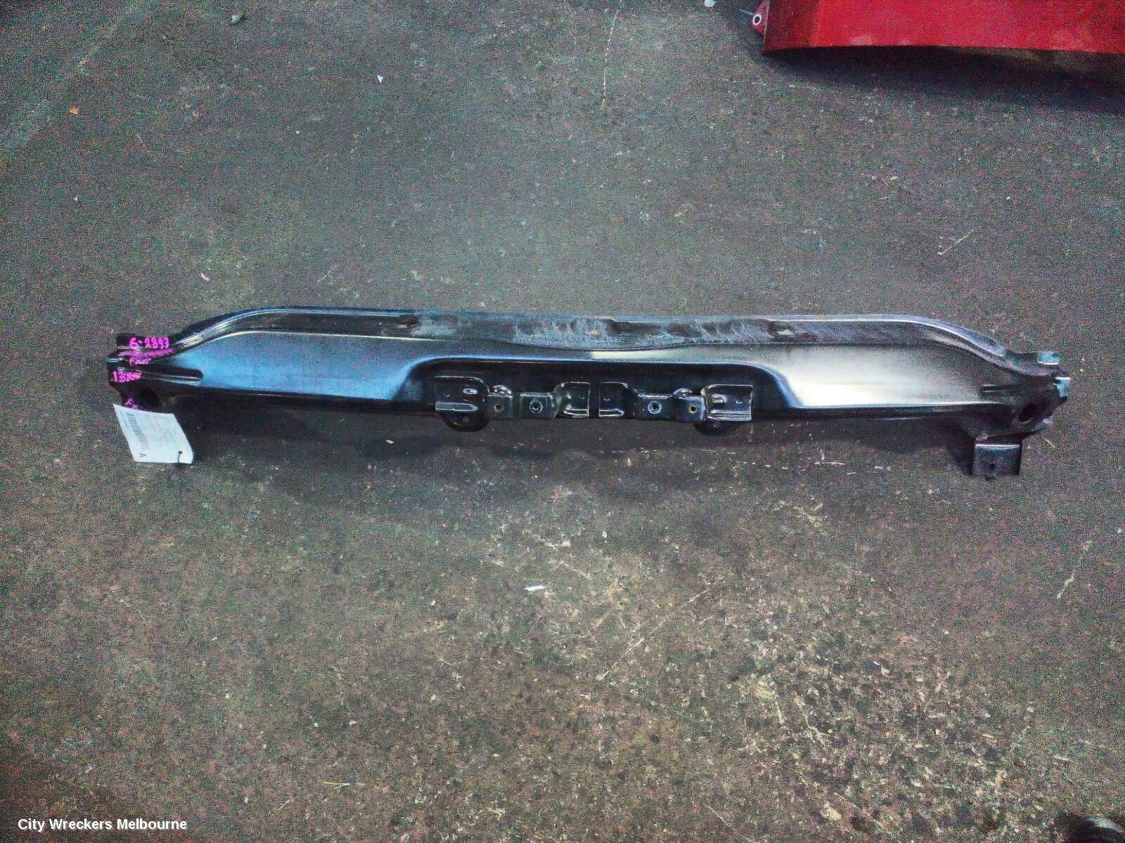 MITSUBISHI TRITON 2015 F/Bar Reinforc/Brack
