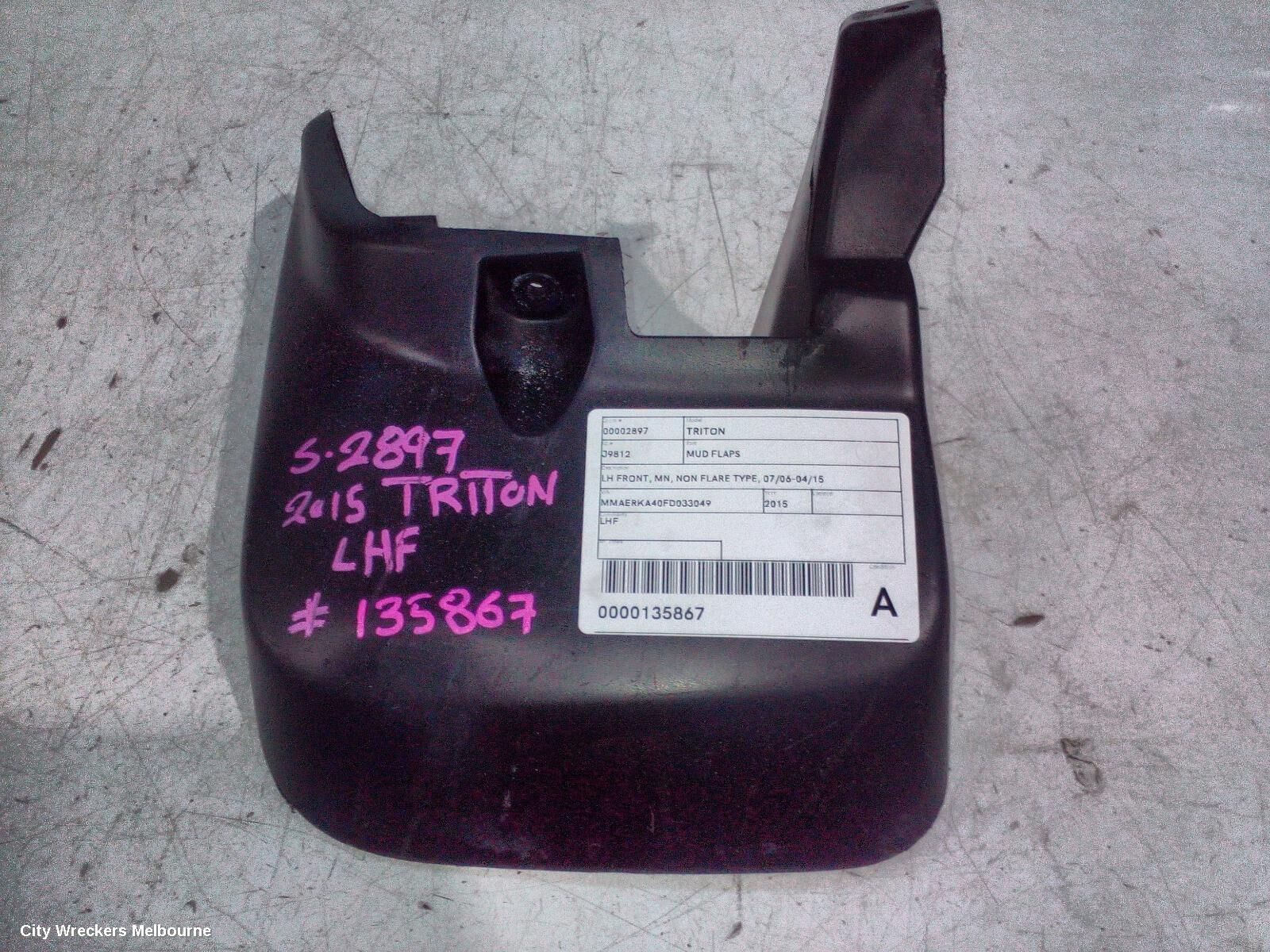 MITSUBISHI TRITON 2015 Mud Flaps