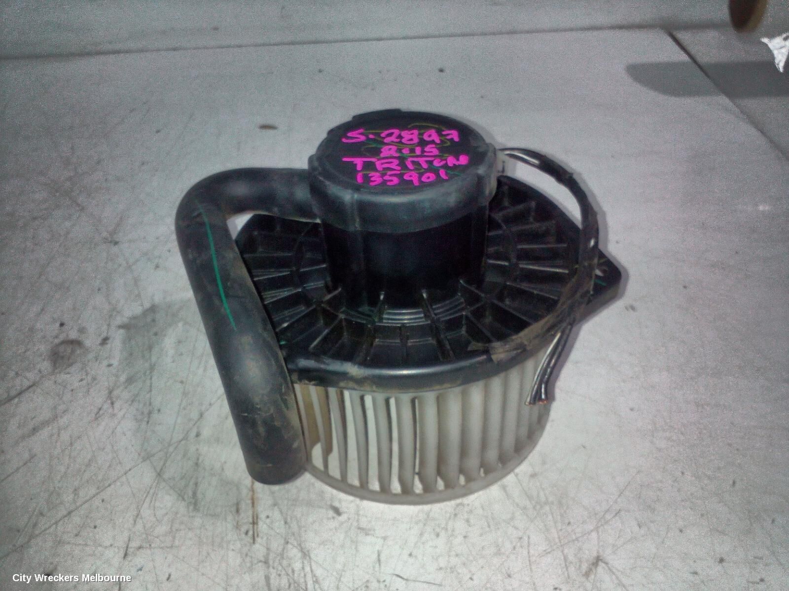 MITSUBISHI TRITON 2015 Heater Fan Motor