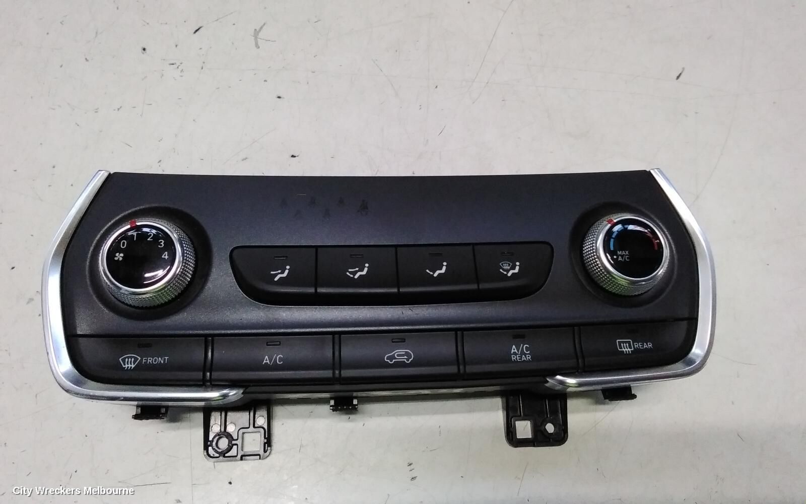 HYUNDAI SANTA FE 2020 Heater/Ac Controls