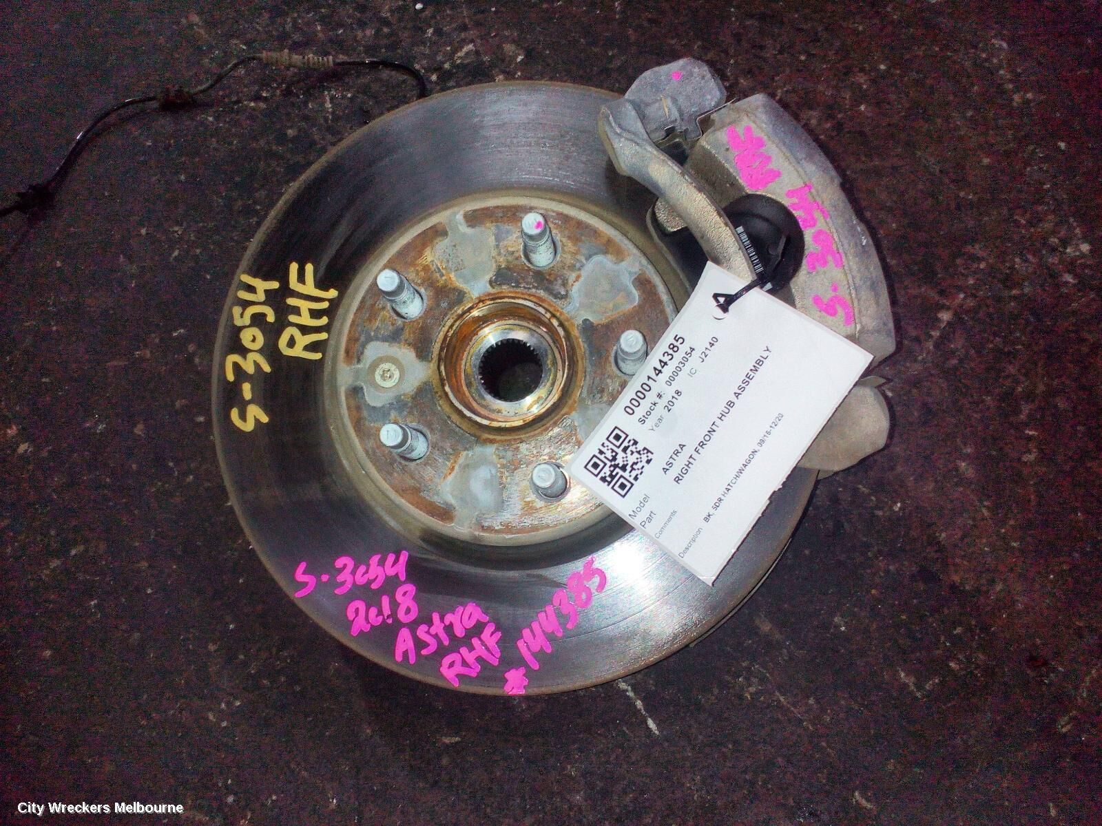 HOLDEN ASTRA 2018 Right Front Hub Assembly