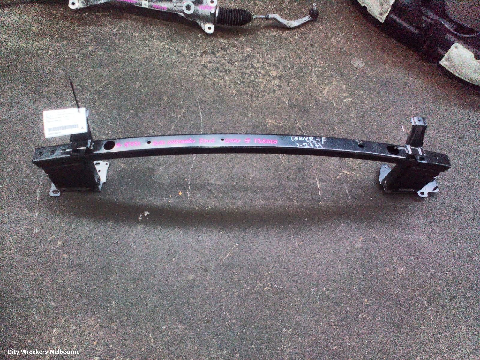 MITSUBISHI OUTLANDER 2021 F/Bar Reinforc/Brack