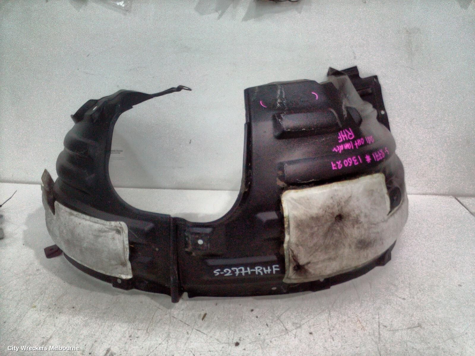 MITSUBISHI OUTLANDER 2021 Right Guard Liner