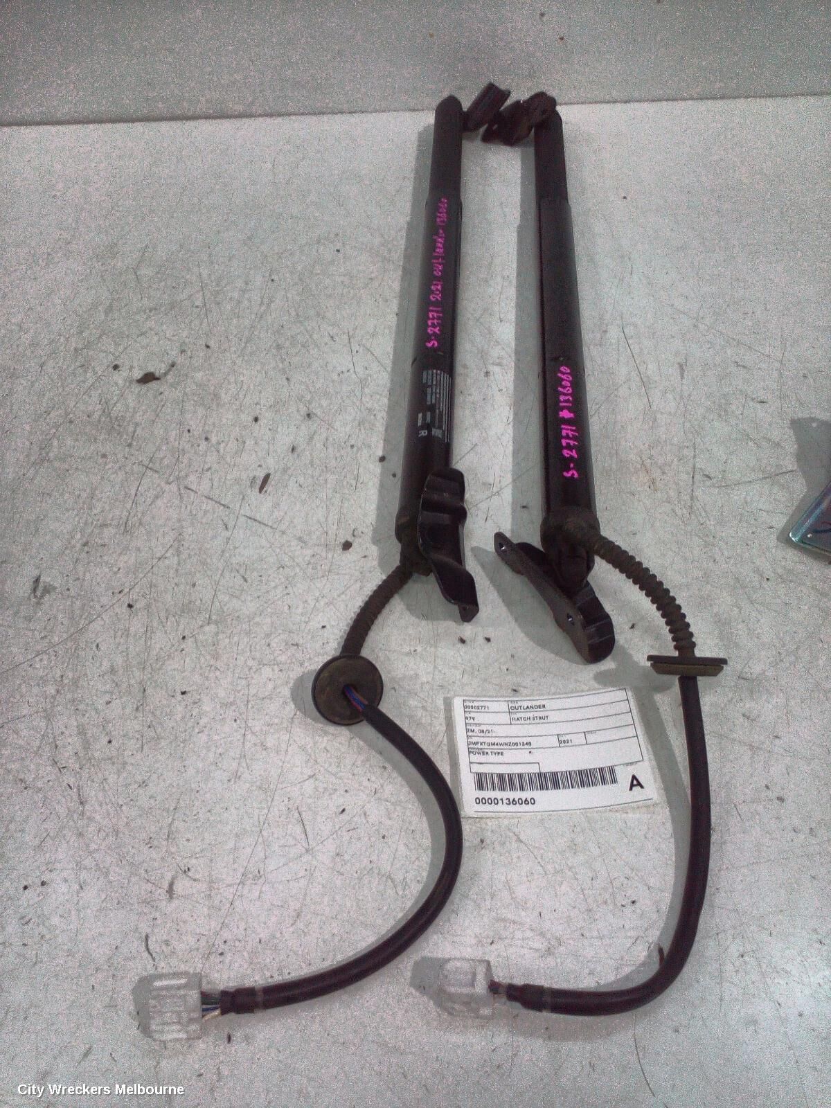 MITSUBISHI OUTLANDER 2021 Hatch Strut