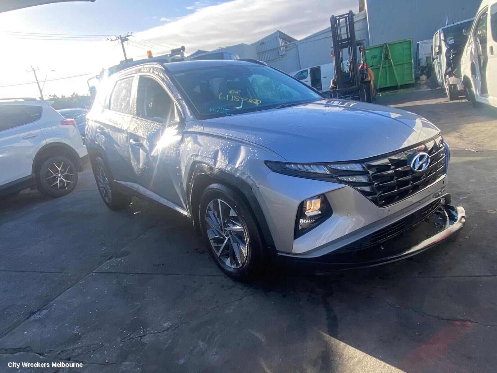 HYUNDAI TUCSON 2023 Overflow Bottle