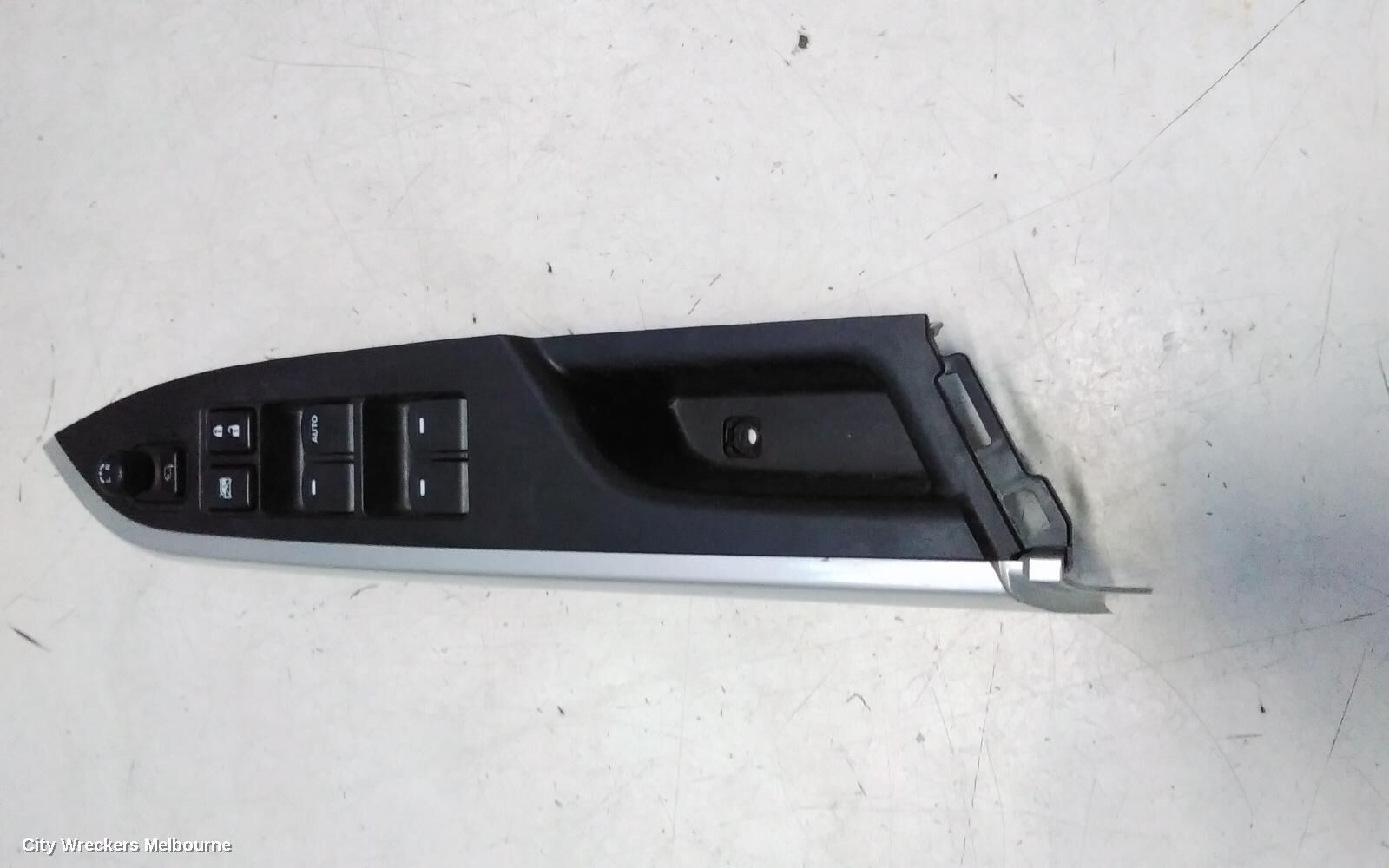 SUZUKI VITARA 2018 Pwr Dr Wind Switch