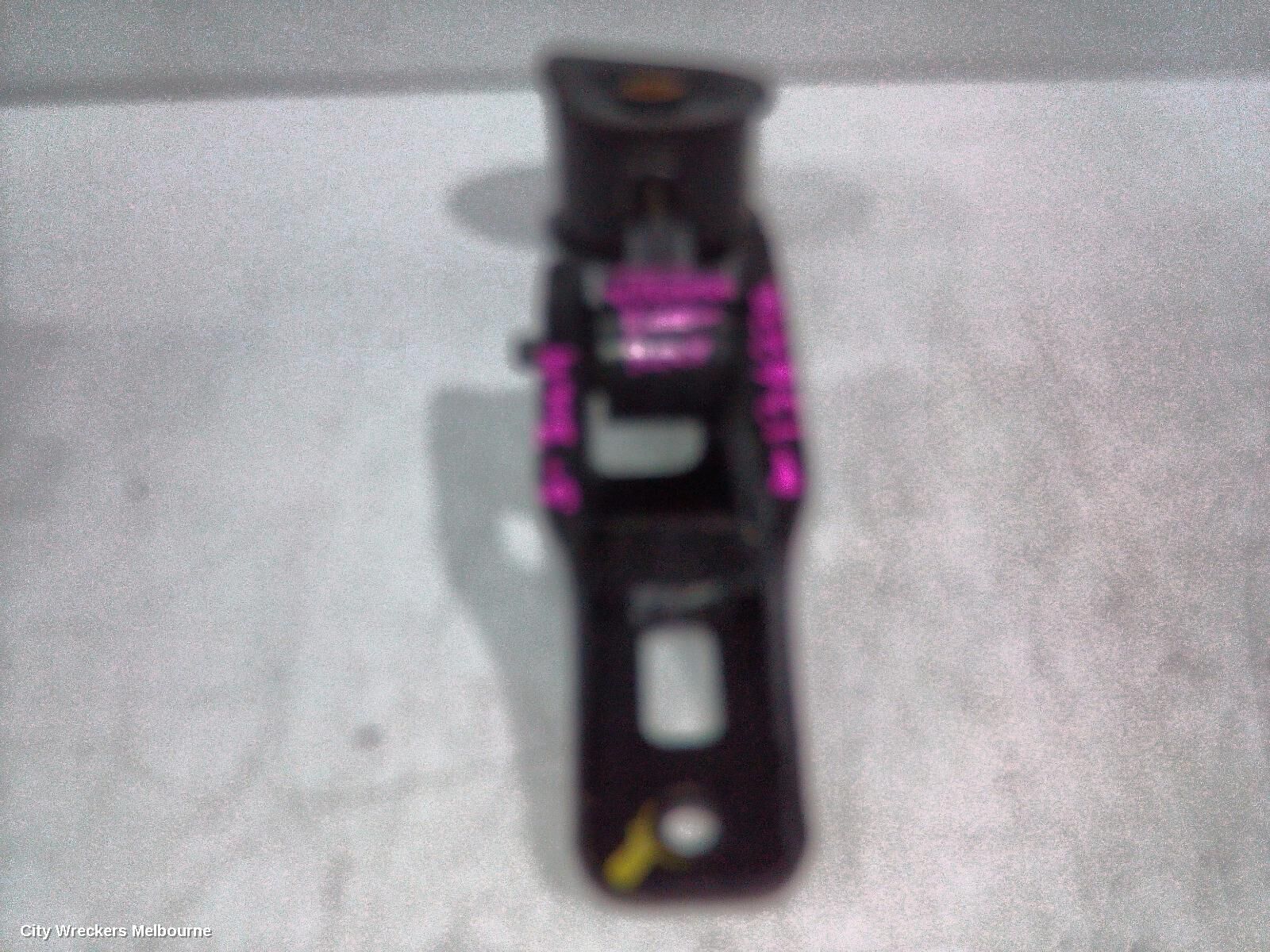 SUZUKI VITARA 2018 Mount