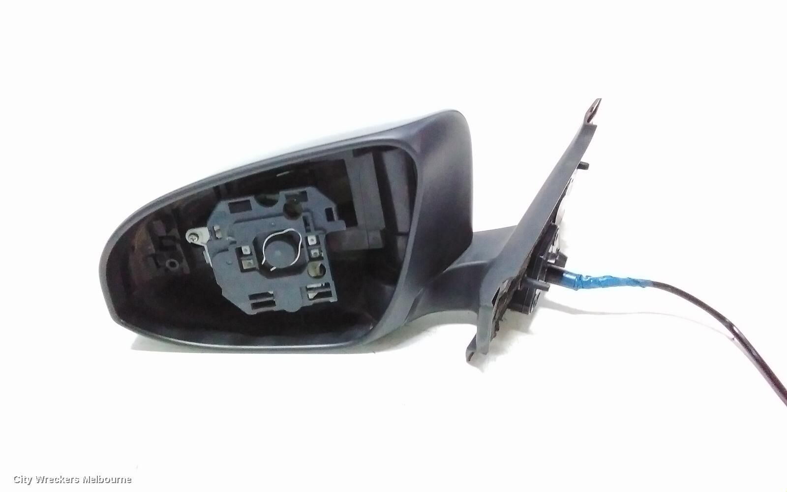 TOYOTA YARIS 2014 Left Door Mirror